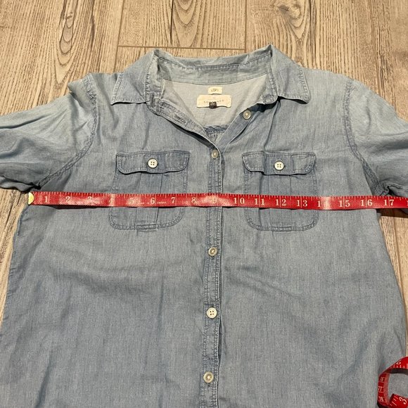 LOFT Petite Light Denim Button-Down Shirt - SP - Picture 3 of 9